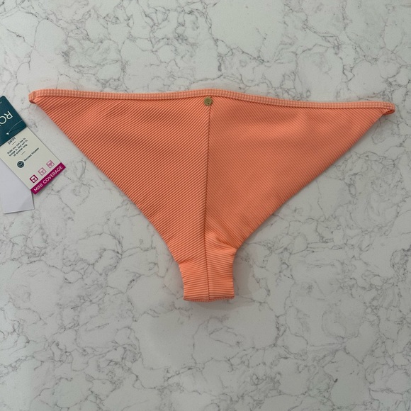 Roxy High Leg Cheeky Bikini Bottom Mind Of Freedom Size XXL NWT - Picture 2 of 6